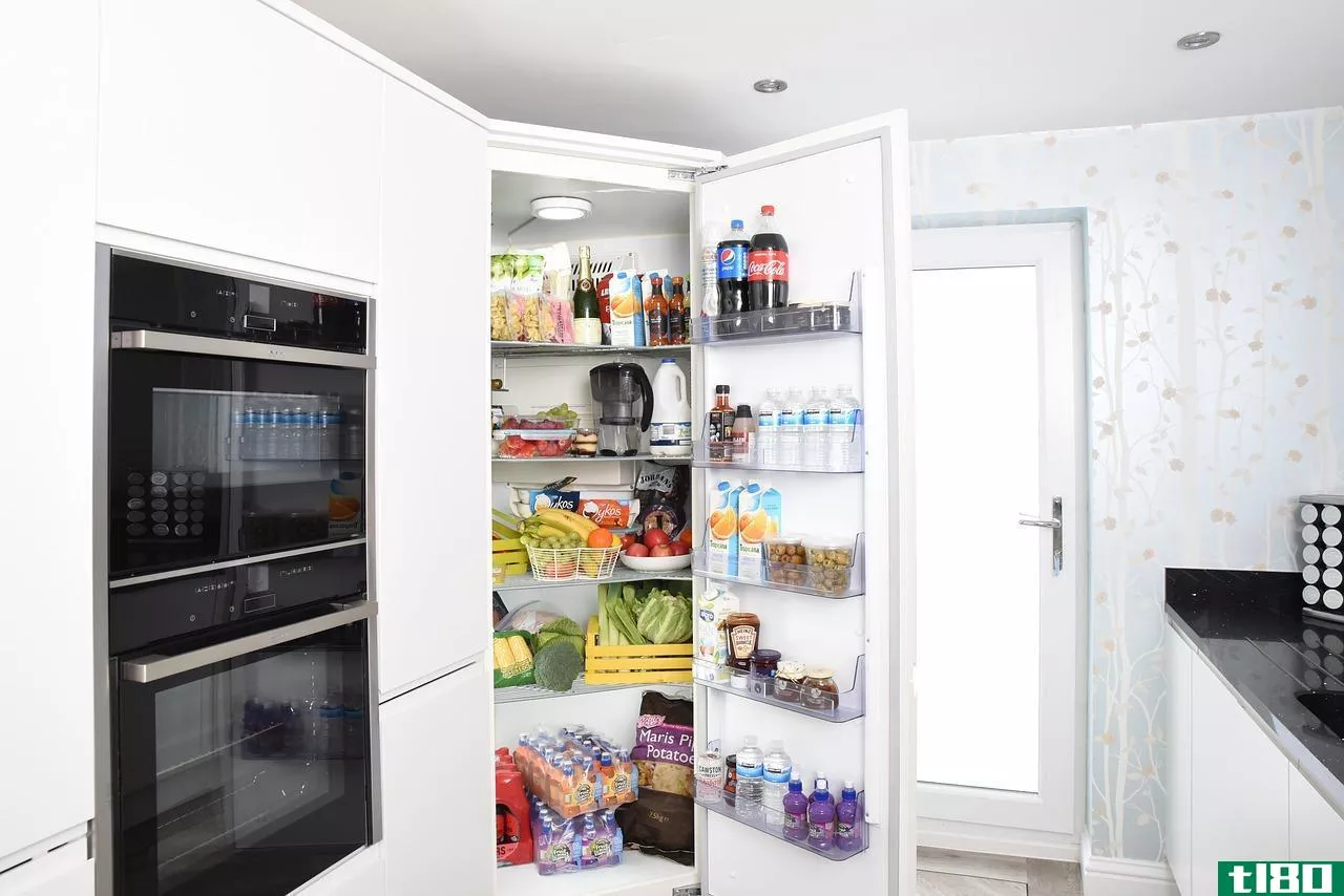 计数器深度(counter depth)和普通冰箱(regular fridge)的区别