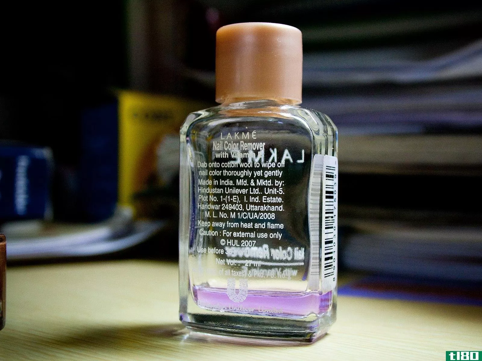 丙酮(acetone)和指甲油去除剂(nail polish remover)的区别