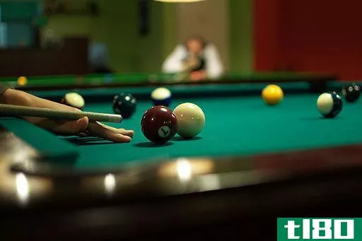Difference Between Elastic and Inelastic Collision - Billiards